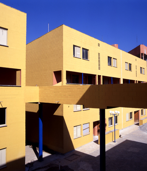 Rio das Pedras Housing Complex