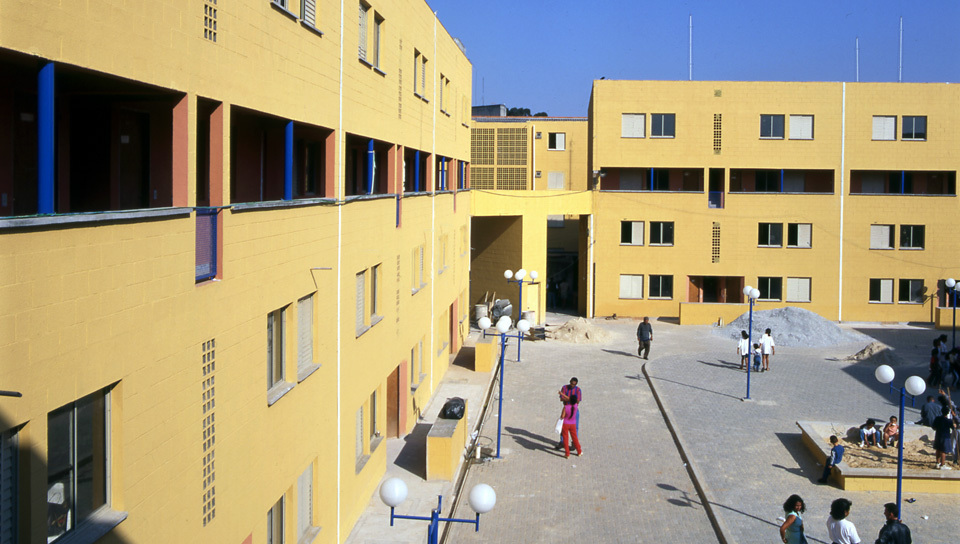 Rio das Pedras Housing Complex